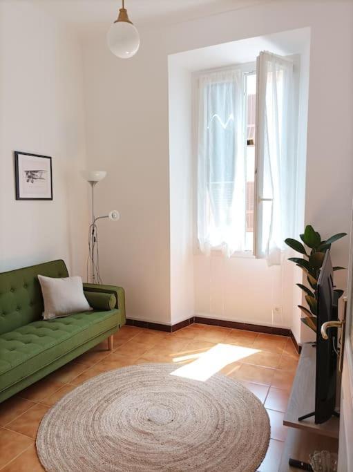 ונטימיגליה Nuova Casa Aprosio, Centrale E Vicina Al Mare מראה חיצוני תמונה